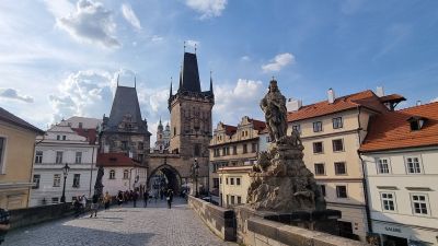 Prague: World of Banksy Ticket & Cityscape Audio Tour - photo 2