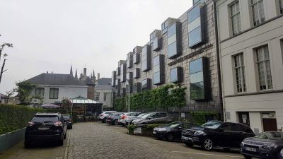 Brugge: Groeninge Museum Ticket & City Highlights Audio Tour - photo 2