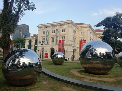 Singapore's Heritage Walk with Asian Civilisations Museum Ticket