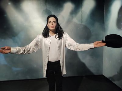 Prague: Madame Tussauds Ticket & City Discovery Audio Tour