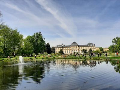 Bonn: Old Town Echoes Audio Tour