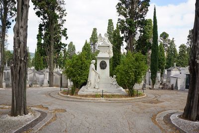 Lisbon: Prazeres Cemetery Audio Tour - photo 2