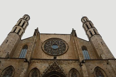 Discover Gaudí's Marvels: An In-App Audio Tour of Barcelona