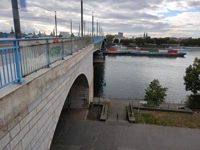 Bonn: Old Town Echoes Audio Tour - photo 2