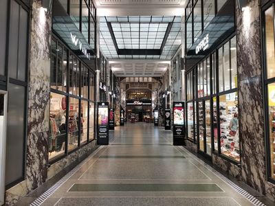 Prague: Historic New Town Audio Tour - photo 2