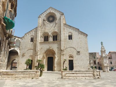 Bitonto: Time-Traveler's Audio Tour