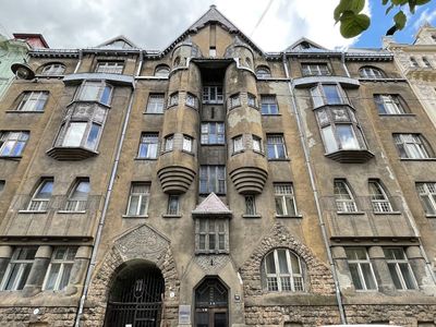 Riga's Journey Through Art Nouveau Elegance - photo 2