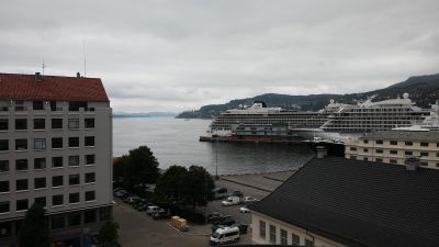 Bergen: University District Exploration Audio Tour - photo 2