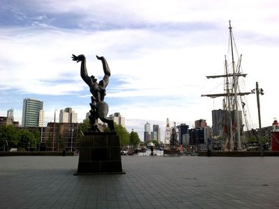 Rotterdam's Phoenix Path: World War II Walk