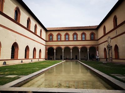 Milan: Cultural Heritage and Architecture Audio Tour - photo 2
