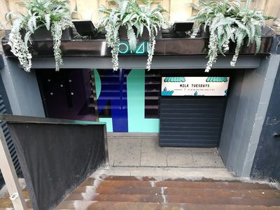 Taste Edinburgh's Nightlife: In-App Audio Pub Crawl - photo 2