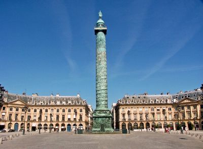 Paris: Coco Chanel's Fashion Heritage Audio Tour