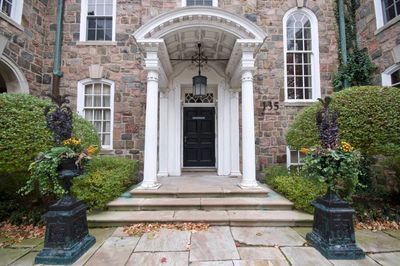 Toronto: Casa Loma District Audio Tour - photo 2