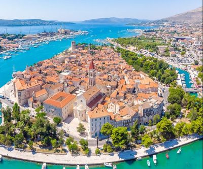 Trogir City Highlights: A Walking Tour of Timeless Wonders