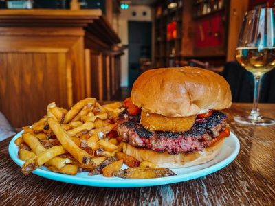 Lyon: Hidden Gems Audio Tour - photo 2