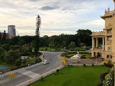 Bengaluru: Cubbon Park Historical Audio Tour