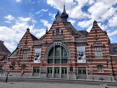 Brussels Sightseeing Adventure with Train World Ticket
