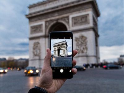 Paris: Arc de Triomphe Ticket & Audio Tour