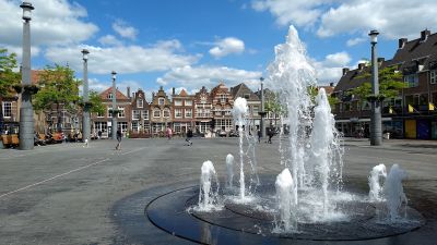 Dordrecht: Self-Guided Audio Walk Through Holland’s Old Harbor