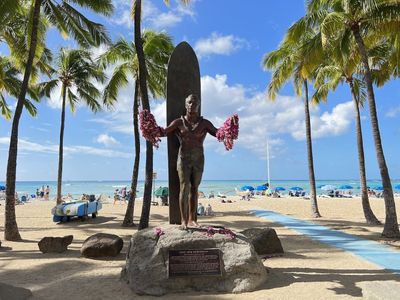 Waikīkī Walking Tour: Hawaiian Royal Heritage