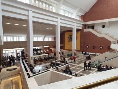 London Adventure: Sightseeing with The Postal Museum Ticket