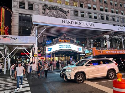 New York City: MoMa Ticket & City Landmarks Audio Tour - photo 2