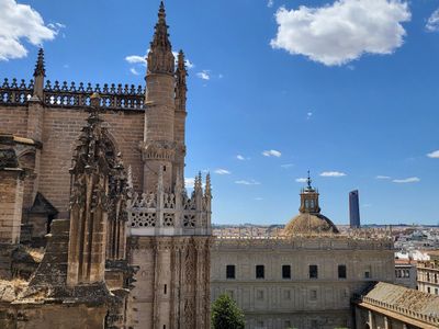 Seville's Hidden Heritage: A 2-Hour Walking Journey