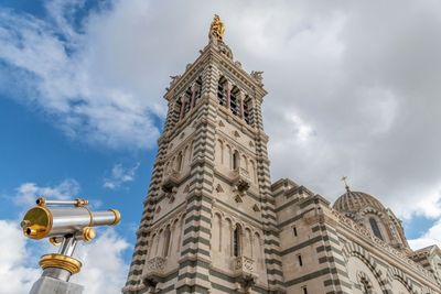 Marseille: Secret Trails & Ancestral Tales Audio Tour - photo 2