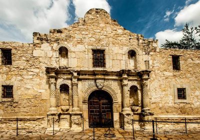 San Antonio: A Walk Through Historic Heart & Heritage