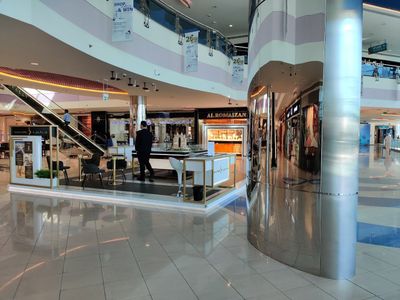 Abu Dhabi: Skyline Splendor Quest Audio Tour - photo 2