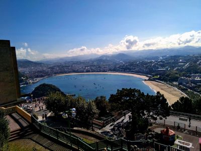 San Sebastian: Cultural Gems & Scenic Trails Audio Tour - photo 2