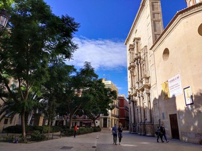 Valencia's Medieval Marvels: A Time-Travel Walk - photo 2