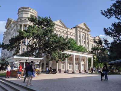 Chisinau: Historic Highlights Audio Tour