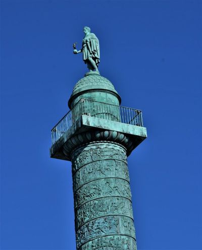Discover Paris: A Journey Through Time In-App Audio Tour - photo 2