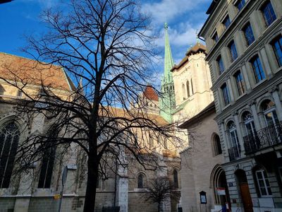 Geneva: Hidden Gems Adventure Audio Tour - photo 2