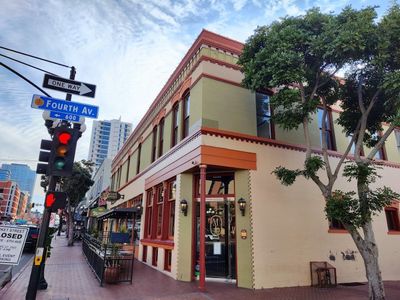 San Diego's Gaslamp Quarter: A Pioneer's Journey