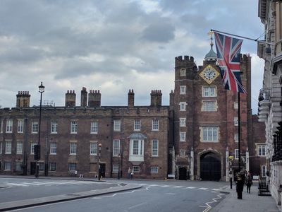 London: St James's Regal Elegance Audio Tour