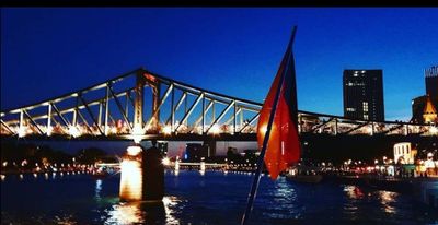 Frankfurt am Main: Time-Travel Audio Tour