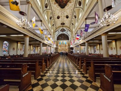 New Orleans: Voodoo Teen Queen Mysteries Audio Tour - photo 2