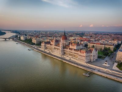 Budapest: Pest Heritage Trail Audio Tour