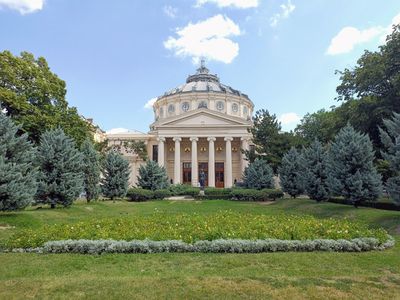 Bucharest: Landmarks & Secrets Audio Tour - photo 2