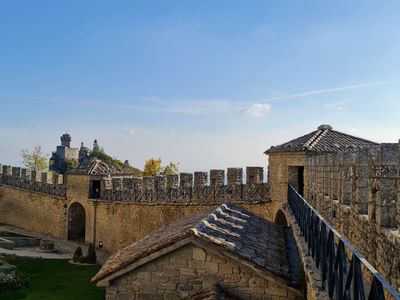 Discover San Marino's Secrets: In-App Audio Tour