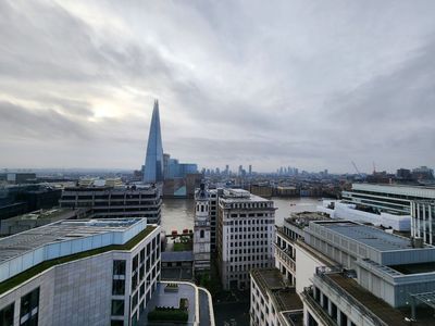 Unlock London's Secrets: A Tower to Bridge In-App Audio Tour