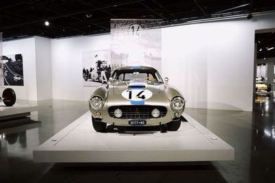 Explore History of Automobile in Petersen Automotive Museum - photo 3
