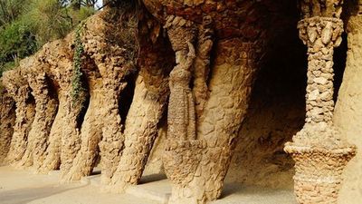 Park Guell In-App Audio Tour (WITHOUT A TICKET) - photo 4