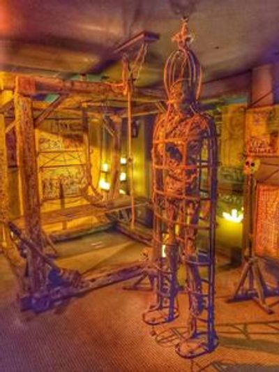 Medieval Torture Museum: Entry Ticket - photo 4