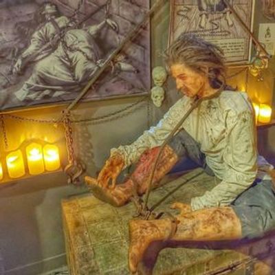 Medieval Torture Museum: Entry Ticket - photo 3