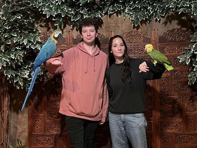 Bird Kingdom Niagara Falls: Entry Ticket - photo 4