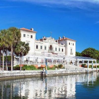 Vizcaya Museum & Gardens: Entry Ticket + Transport - photo 4