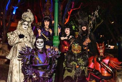 Castle Park: Castle Dark Entry Ticket - photo 3